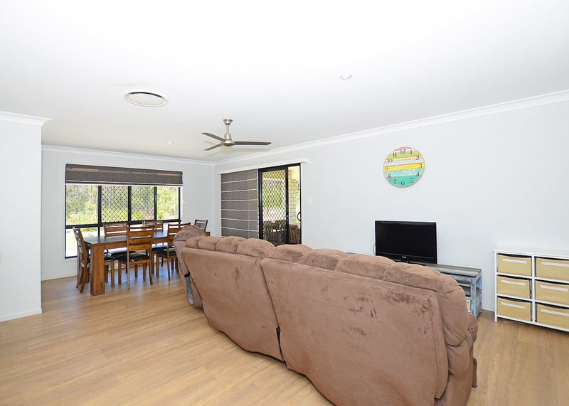 Photo - 1369 Booral Road, Sunshine Acres QLD 4655 - Image 10