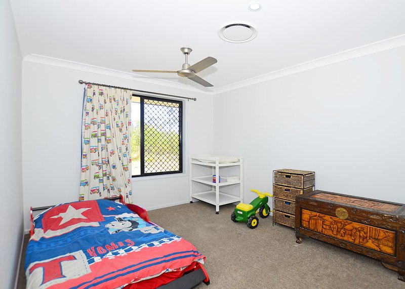 Photo - 1369 Booral Road, Sunshine Acres QLD 4655 - Image 21