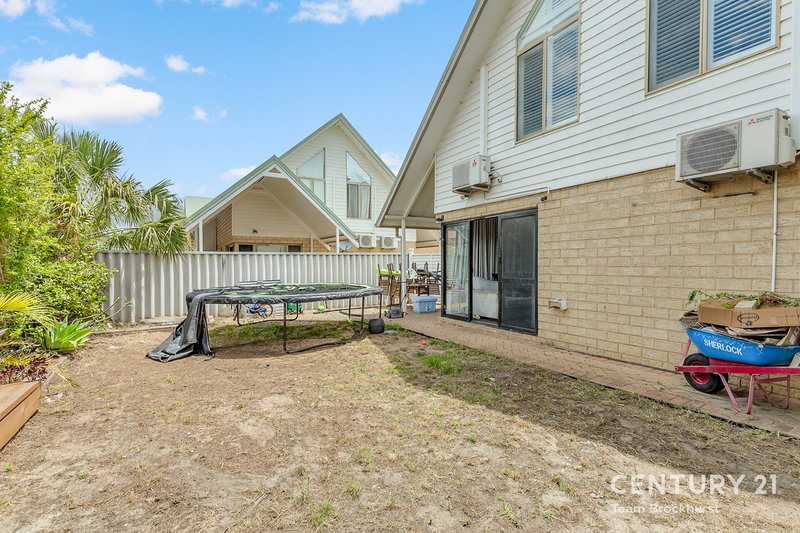 Photo - 136D Centre Street, Queens Park WA 6107 - Image 18