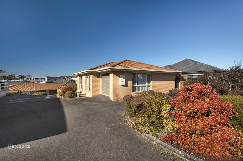 Photo - 1/37 Amherst Street, West Ulverstone TAS 7315 - Image 11