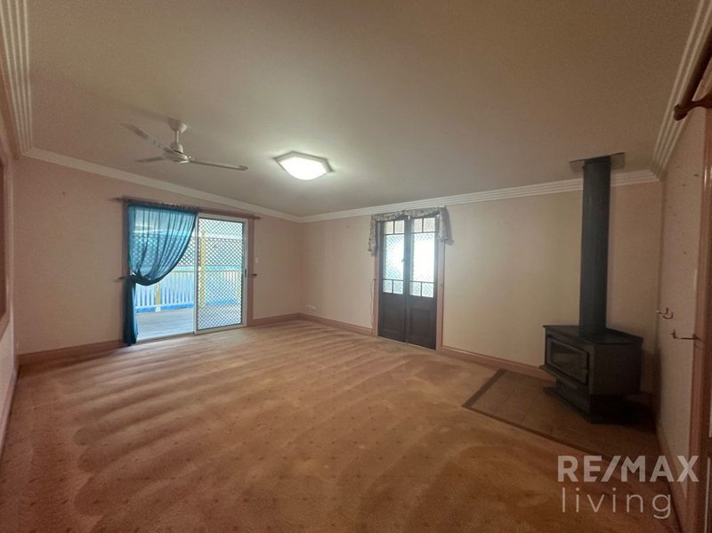 Photo - 137 Archer Street, Woodford QLD 4514 - Image 8