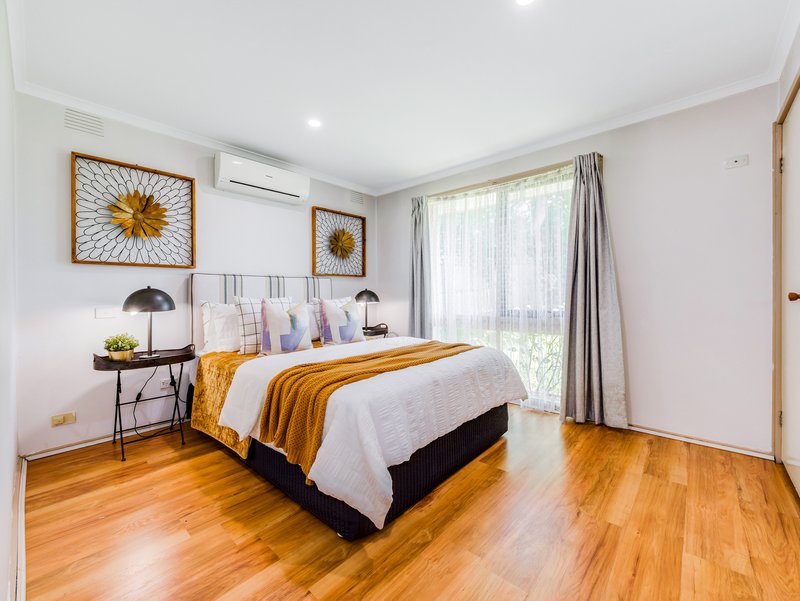 Photo - 1/37 Arleon Crescent, Cranbourne VIC 3977 - Image 13