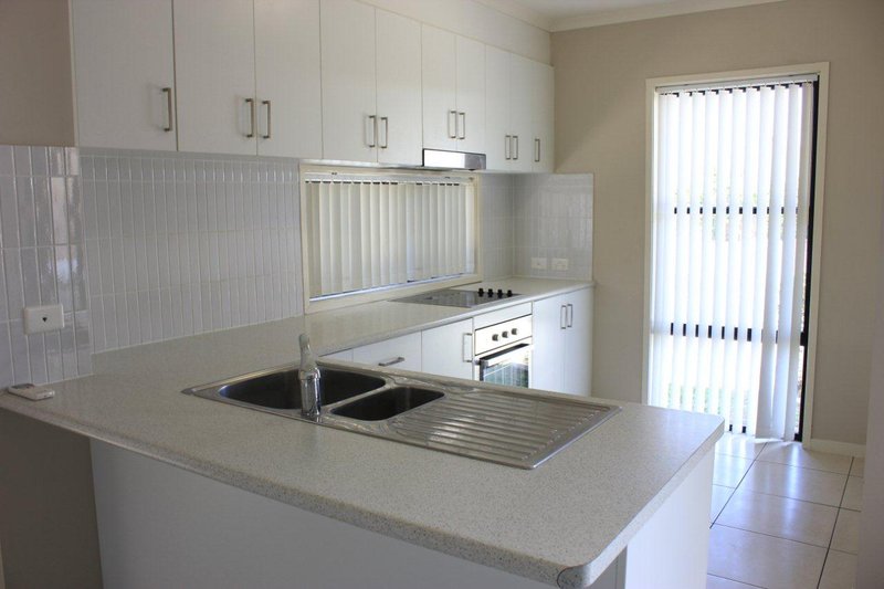 Photo - 13/7 Bilgola Place, Blacks Beach QLD 4740 - Image 3