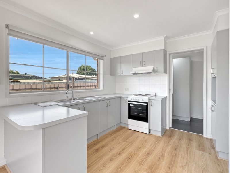 Photo - 1/37 Blanche Street, Wahgunyah VIC 3687 - Image 2