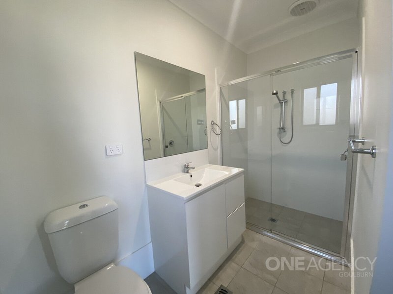Photo - 1/37 Bonneville Boulevard, Goulburn NSW 2580 - Image 6