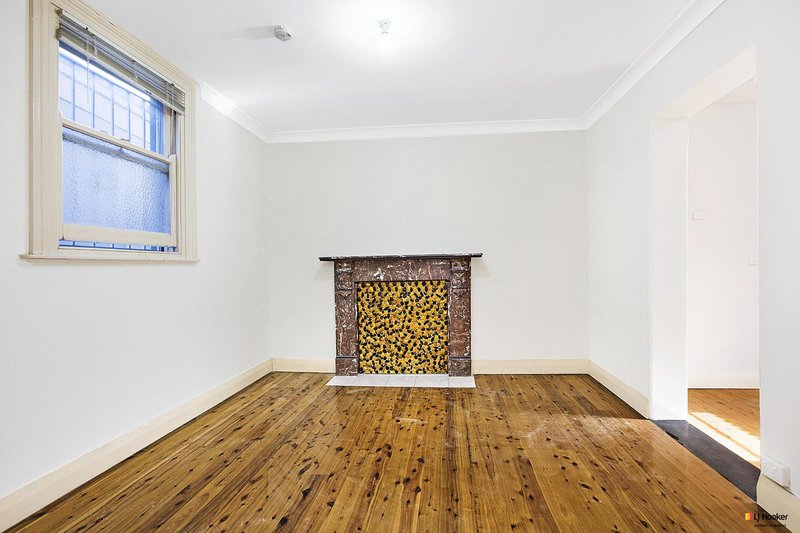 Photo - 1/37 Carlisle Street, Ashfield NSW 2131 - Image 1