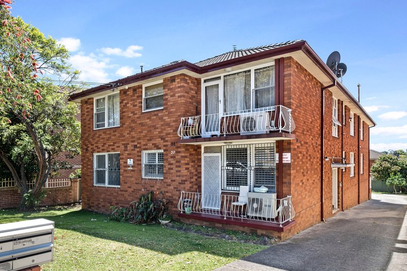 Photo - 1/37 Colin Street, Lakemba NSW 2195 - Image 2