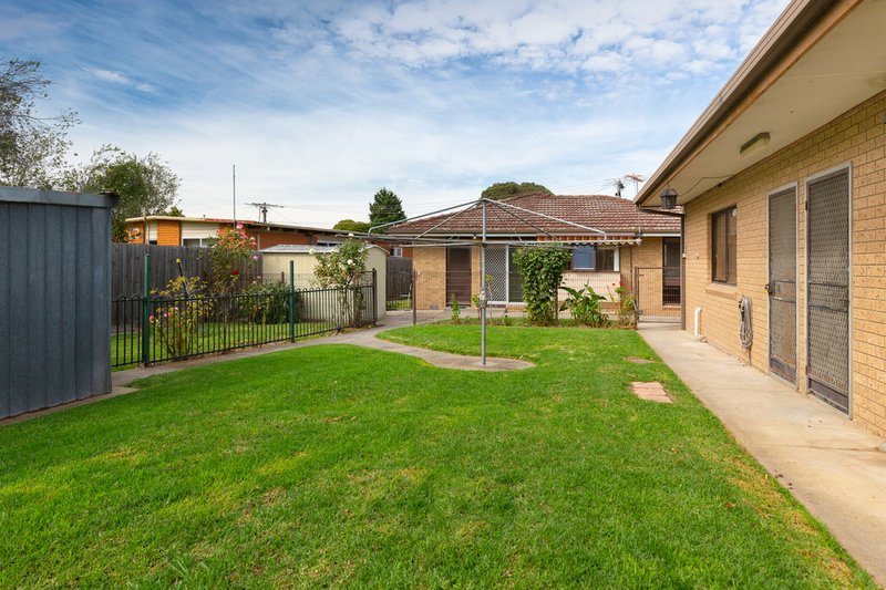 Photo - 137 Doveton Avenue, Doveton VIC 3177 - Image 11