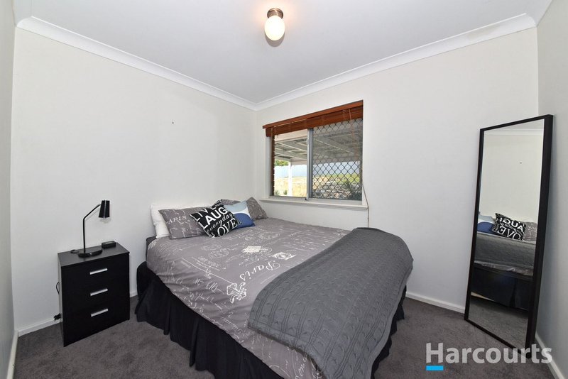 Photo - 137 Eddystone Avenue, Craigie WA 6025 - Image 14