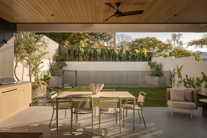 Photo - 137 Fifth Avenue, Windsor QLD 4030 - Image 17