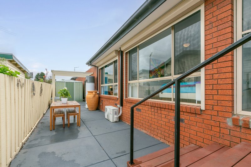 Photo - 1/37 Fordham Road, Reservoir VIC 3073 - Image 11