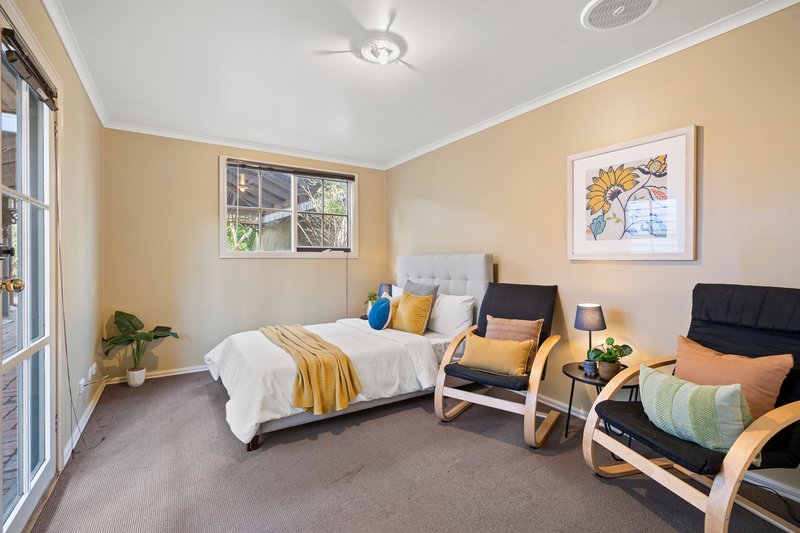 Photo - 137 Forest Road, Ferntree Gully VIC 3156 - Image 12