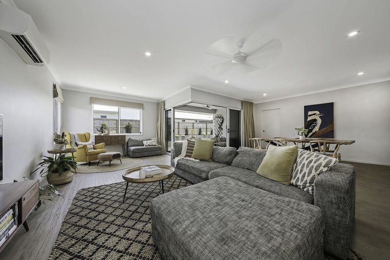 Photo - 137 Freshwater Drive, Banksia Beach QLD 4507 - Image 10