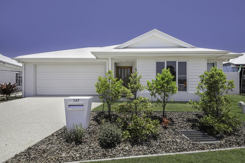 Photo - 137 Freshwater Drive, Banksia Beach QLD 4507 - Image