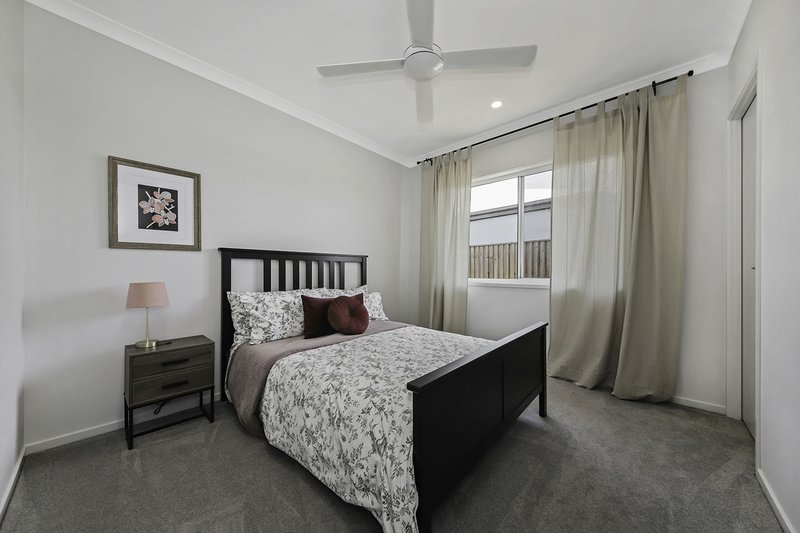 Photo - 137 Freshwater Drive, Banksia Beach QLD 4507 - Image 3