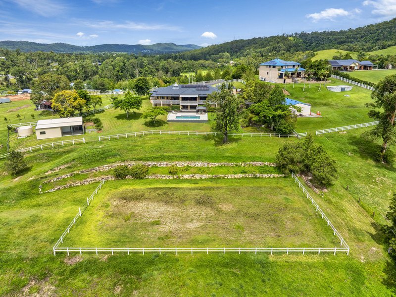Photo - 137 Gladrose Crescent, Wongawallan QLD 4210 - Image 2