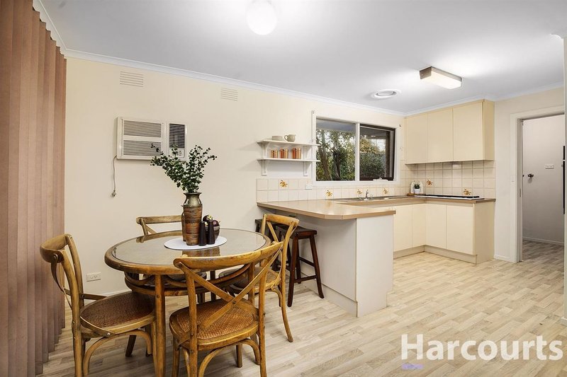 Photo - 1/37 Harcourt Road, Boronia VIC 3155 - Image 3