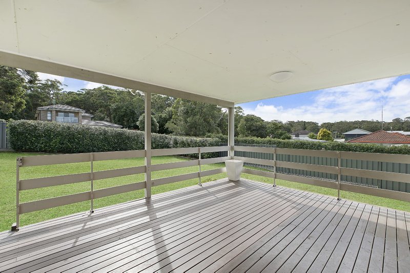 Photo - 137 Kilaben Road, Kilaben Bay NSW 2283 - Image 2