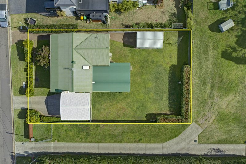 Photo - 137 Kilaben Road, Kilaben Bay NSW 2283 - Image 4