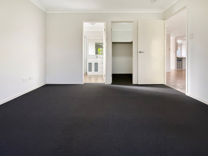 Photo - 1/37 Koala Drive, Morayfield QLD 4506 - Image 7