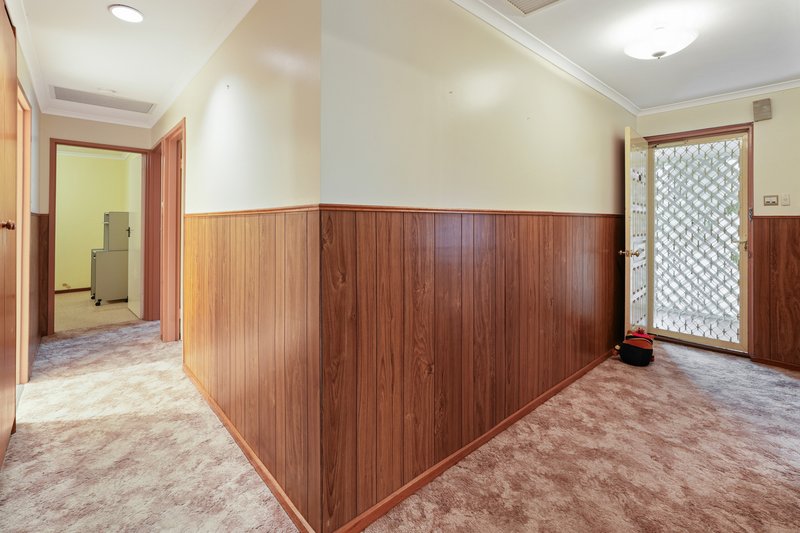 Photo - 137 Ladywood Road, Modbury Heights SA 5092 - Image 13