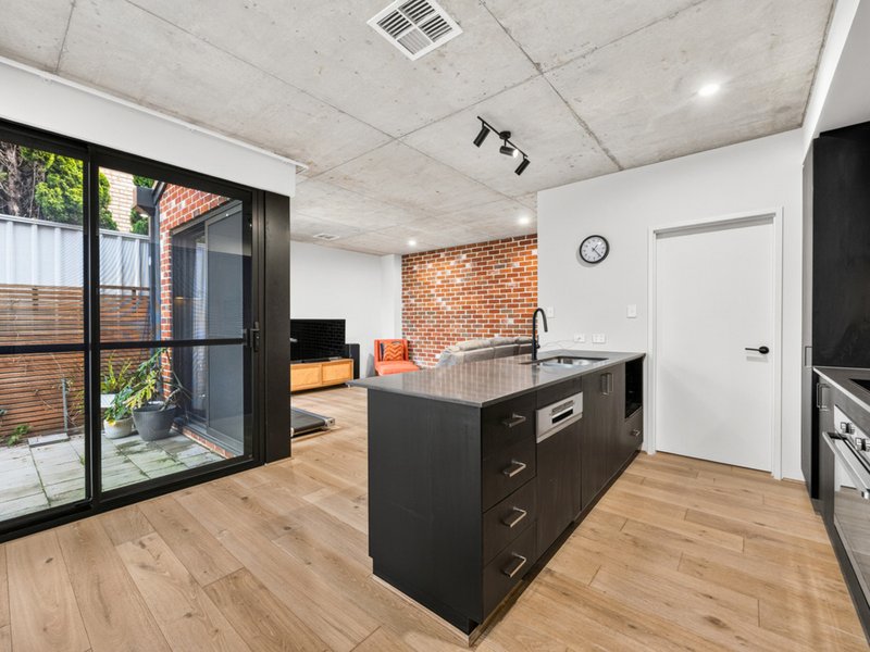 Photo - 1/37 Leonard Street, Victoria Park WA 6100 - Image 14