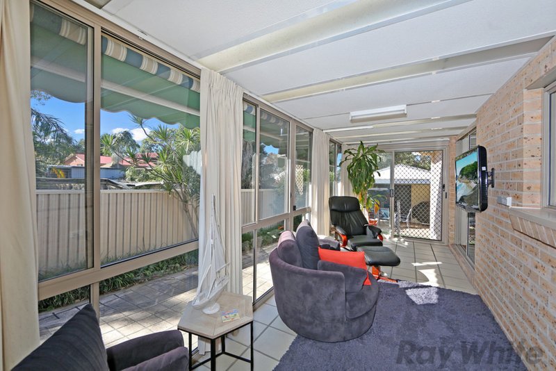 Photo - 137 Manoa Road, Budgewoi NSW 2262 - Image 6