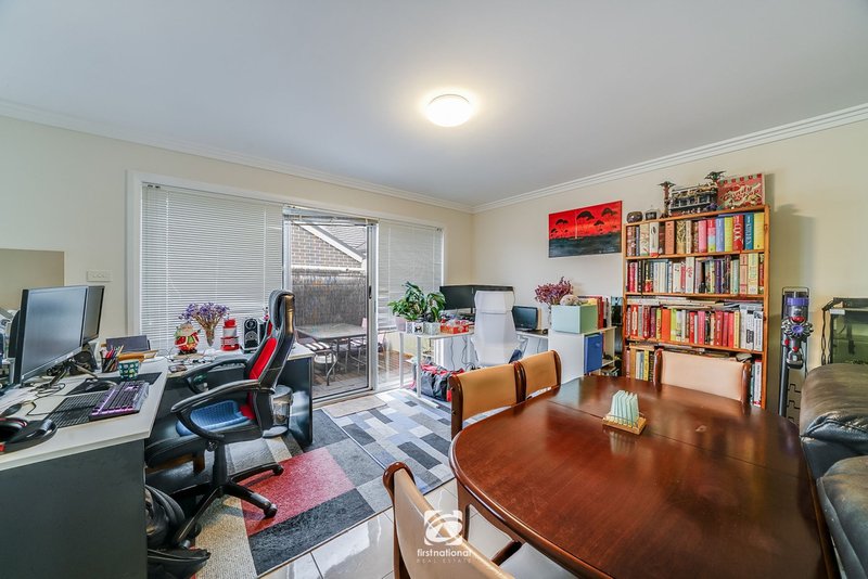 Photo - 1/37 Santana Road, Campbelltown NSW 2560 - Image 9