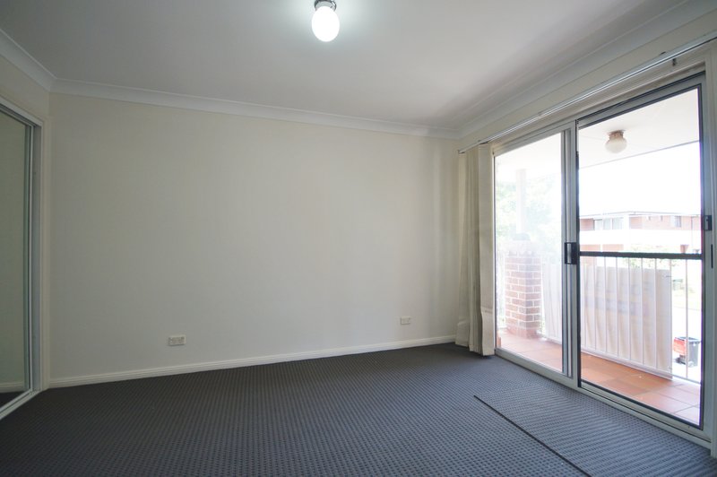 Photo - 1/37 Stanley Street, Lidcombe NSW 2141 - Image 4