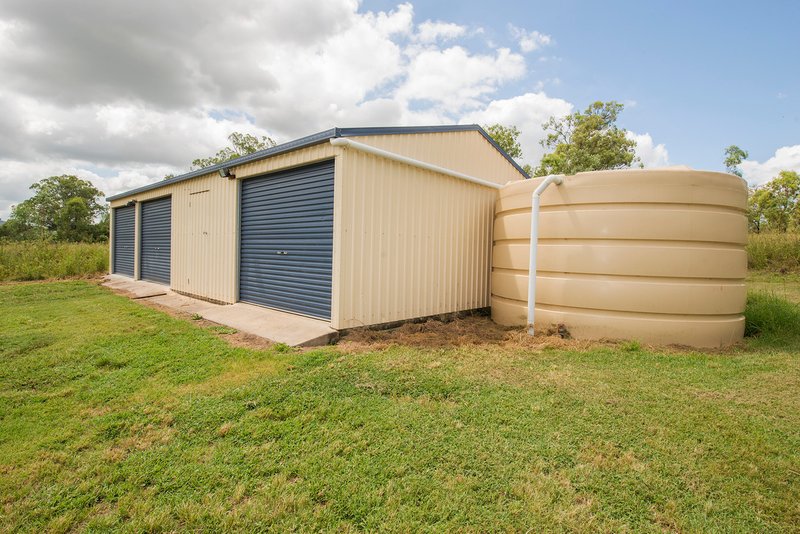Photo - 137 Stokes Crossing Road, Mount Walker West QLD 4340 - Image 3