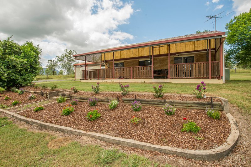 Photo - 137 Stokes Crossing Road, Mount Walker West QLD 4340 - Image 4