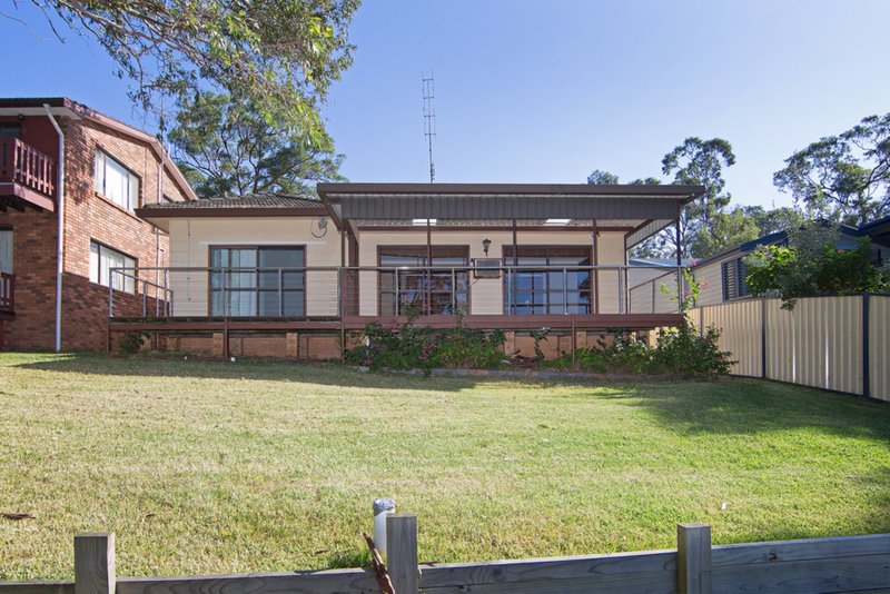 Photo - 137 Sunrise Avenue, Budgewoi NSW 2262 - Image 5