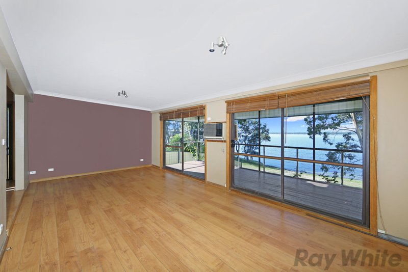 Photo - 137 Sunrise Avenue, Budgewoi NSW 2262 - Image 8