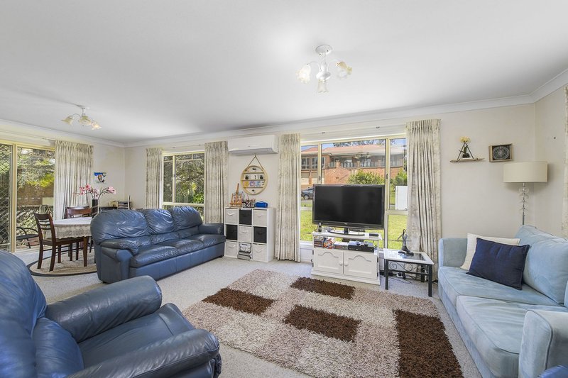 Photo - 1/37 Tasman Road, Port Macquarie NSW 2444 - Image 2