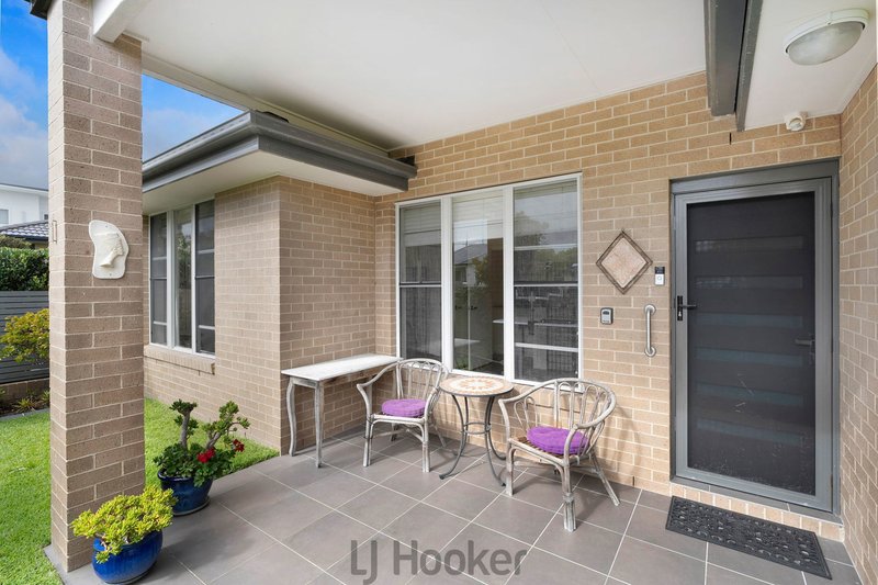 Photo - 1/37 Walker Street, Warners Bay NSW 2282 - Image 3