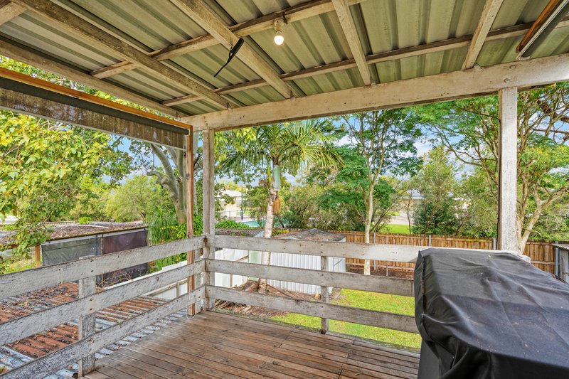 Photo - 1370 Bribie Island Road, Ningi QLD 4511 - Image 9