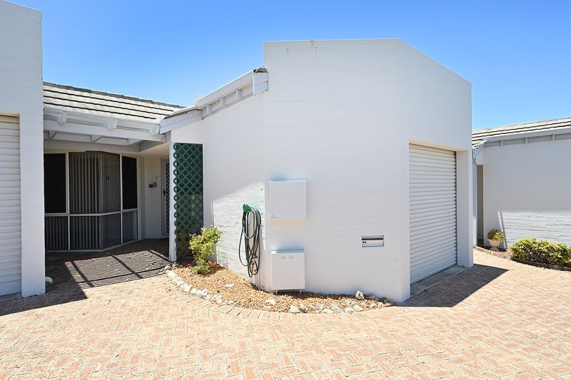 Photo - 13/70 Marina Boulevard, Ocean Reef WA 6027 - Image 2