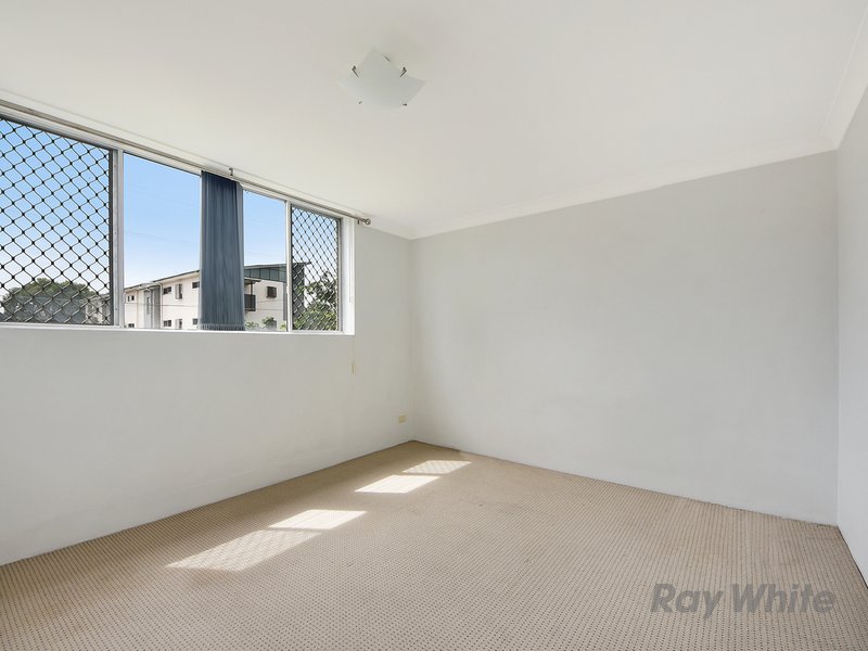 Photo - 1/370 Zillmere Road, Zillmere QLD 4034 - Image 4