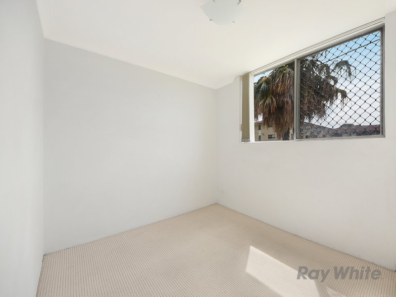 Photo - 1/370 Zillmere Road, Zillmere QLD 4034 - Image 5