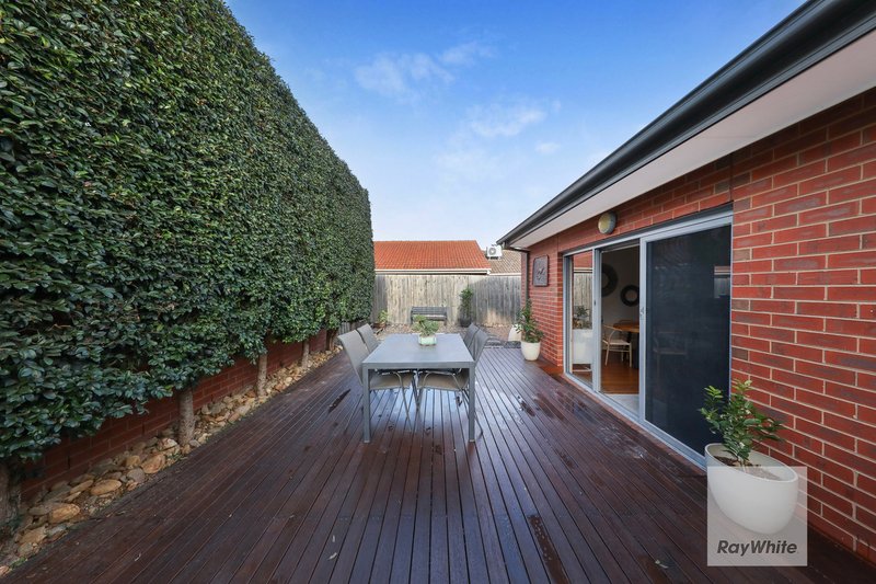Photo - 1/372-376 Melrose Drive, Tullamarine VIC 3043 - Image 11