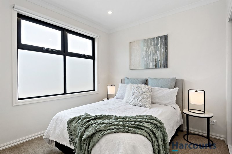 Photo - 1/372 Burwood Highway, Burwood VIC 3125 - Image 8