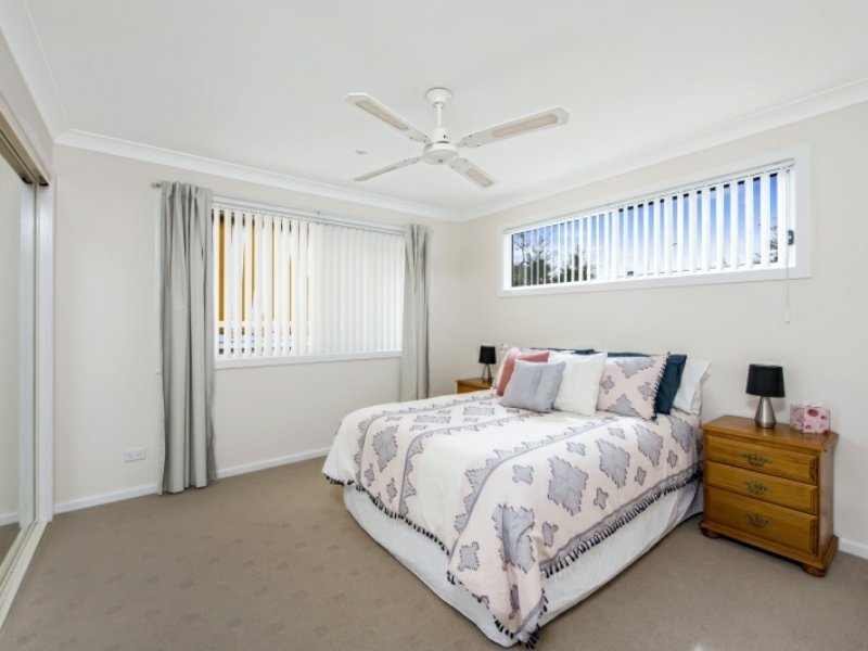 Photo - 137/2 Saliena Avenue, Lake Munmorah NSW 2259 - Image 9