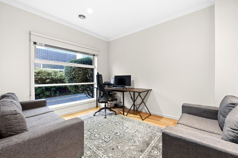 Photo - 13/72 Stanley Road, Keysborough VIC 3173 - Image 6