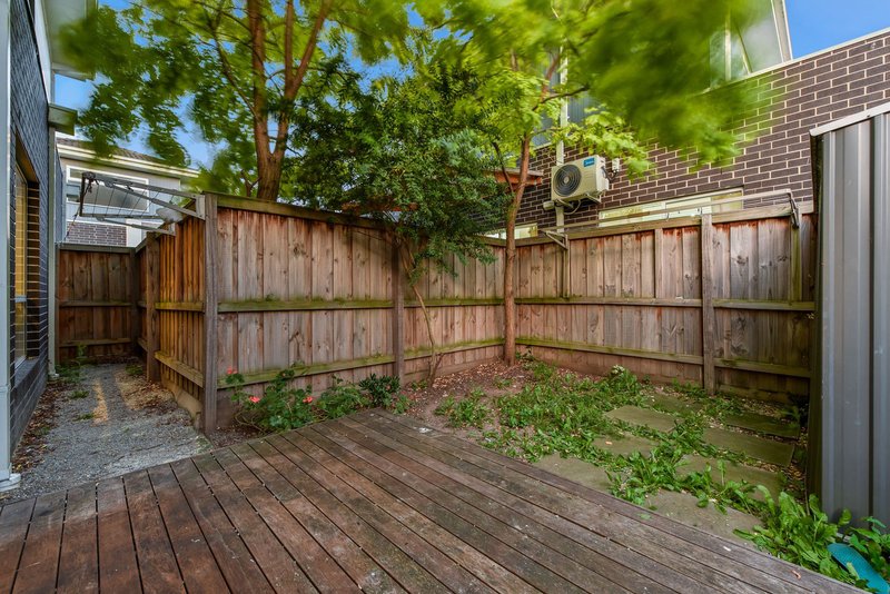 Photo - 13/72 Stanley Road, Keysborough VIC 3173 - Image 9