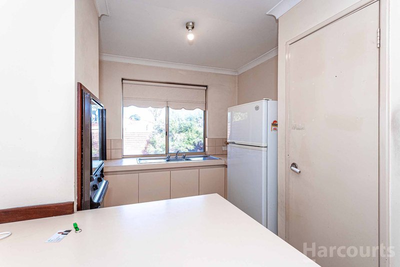 Photo - 1/374 Coode Street, Dianella WA 6059 - Image 11
