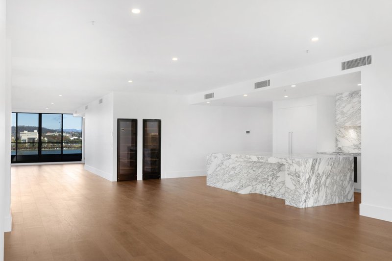 Photo - 137/62 Constitution Avenue, Campbell ACT 2612 - Image 3