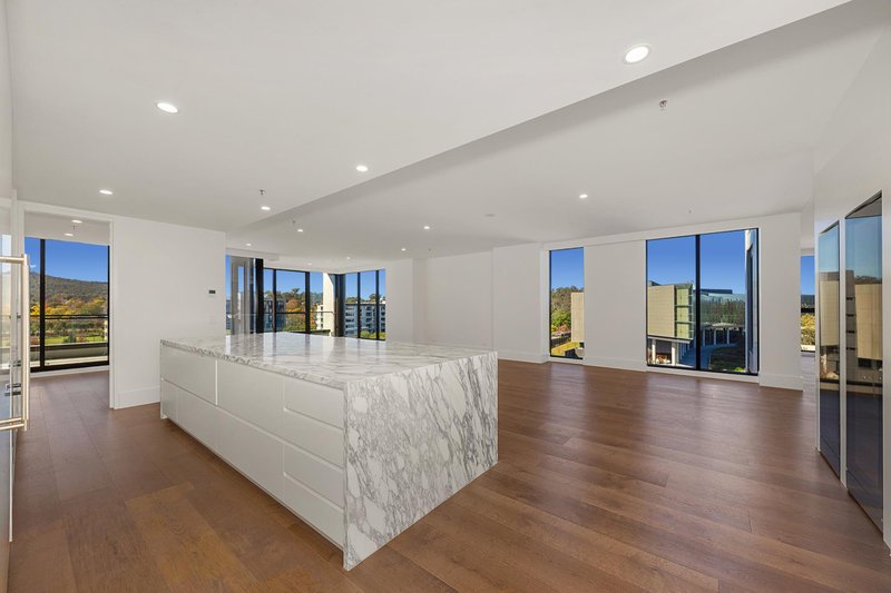 Photo - 137/62 Constitution Avenue, Campbell ACT 2612 - Image 4