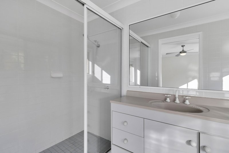 Photo - 13/79 Aldinga Drive, Wamberal NSW 2260 - Image 4