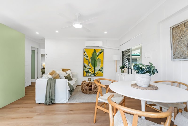 Photo - 1/379 Mayers Street, Edge Hill QLD 4870 - Image 4