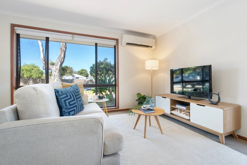 1/379 Parnall Street, Lavington NSW 2641